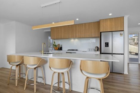 Photo of property in 284 Frankley Road, Ferndale, New Plymouth, 4310