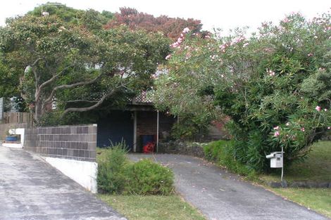 Photo of property in 14 Arrow Road, Forrest Hill, Auckland, 0620