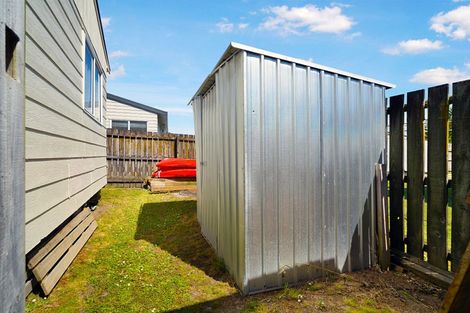 Photo of property in 12b Sturges Road, Henderson, Auckland, 0612