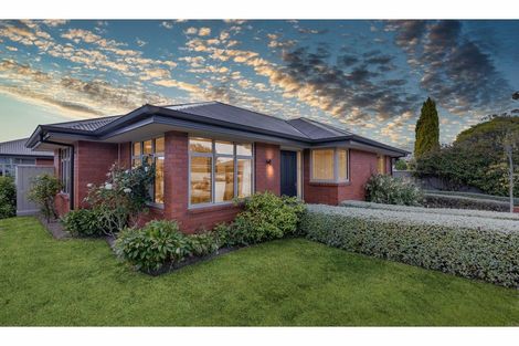 Photo of property in 1/36 Tuckers Road, Redwood, Christchurch, 8051