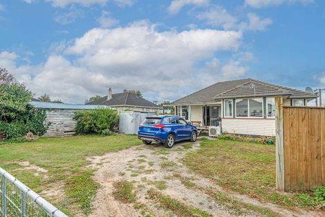 Photo of property in 1 Collins Crescent, Feilding, 4702