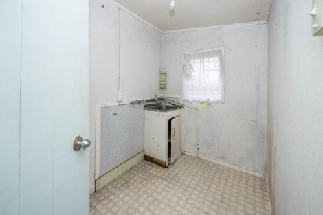 Photo of property in 28 Hakanoa Street, Huntly, 3700