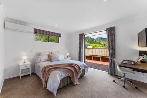Photo of property in 17 Ormrod Grove, Riverstone Terraces, Upper Hutt, 5018