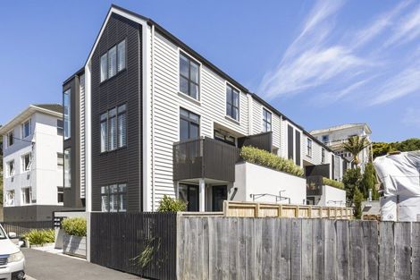 Photo of property in 4a Armour Avenue, Mount Victoria, Wellington, 6011