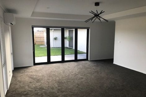 Photo of property in 25 Kotiate Street, Papamoa Beach, Papamoa, 3118