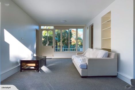 Photo of property in 1/58 Channel View Road, Campbells Bay, Auckland, 0630
