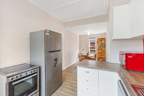 Photo of property in 13 Makere Street, Waitara, 4320