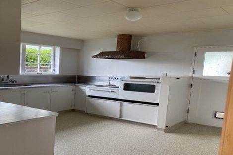 Photo of property in 45 Kahu Road, Paremata, Porirua, 5024