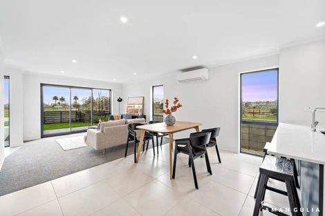 Photo of property in 8 Paapaakiri Loop, Takanini, 2112