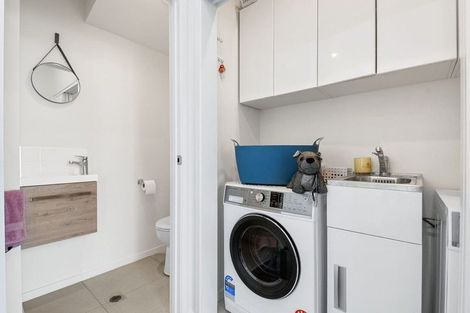 Photo of property in 52 Walter Merton Road, Hobsonville, Auckland, 0616