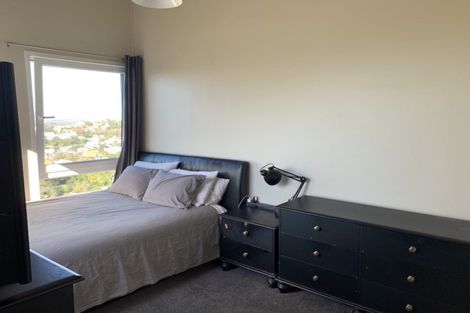 Photo of property in 51 Harbour View Road, Northland, Wellington, 6012