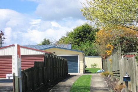 Photo of property in 21 Dickens Street, Owhata, Rotorua, 3010