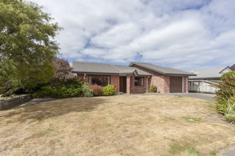 Photo of property in 44 Cedar Drive, Paraparaumu Beach, Paraparaumu, 5032