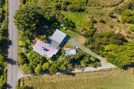 Photo of property in 948 Queen Charlotte Drive, Linkwater, Picton, 7281