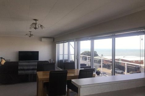 Photo of property in 2/6 Hobson Street, New Plymouth, 4312
