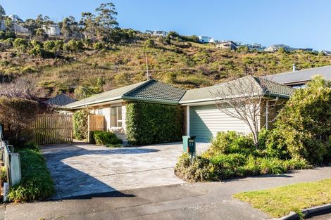 Photo of property in 23 Basil Place, Mount Pleasant, Christchurch, 8081