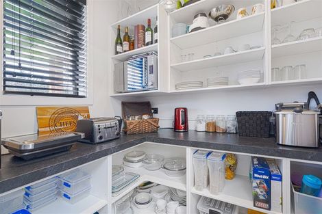 Photo of property in 2 Reuben Avenue, Rolleston, 7615