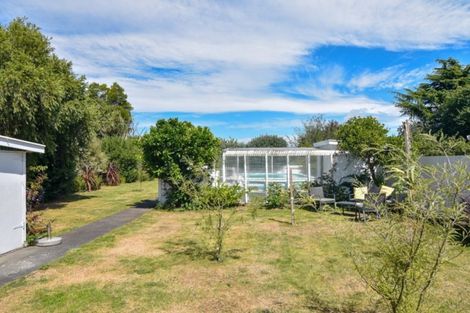 Photo of property in 35 Clifton Avenue, Carterton, 5713