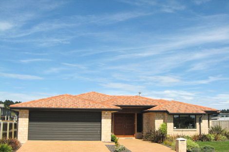 Photo of property in 103 Aston Drive, Waimairi Beach, Christchurch, 8083