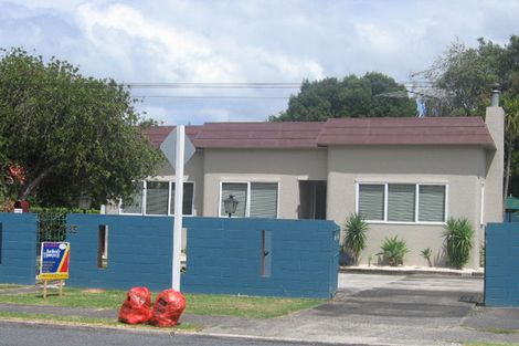 Photo of property in 85 Nile Road, Milford, Auckland, 0620