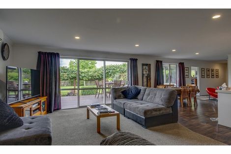 Photo of property in 21 Factory Road, Temuka, 7920