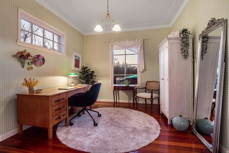 Photo of property in 120 Mellons Bay Road, Mellons Bay, Auckland, 2014