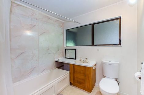 Photo of property in 14 Arnold Grove, Paraparaumu Beach, Paraparaumu, 5032