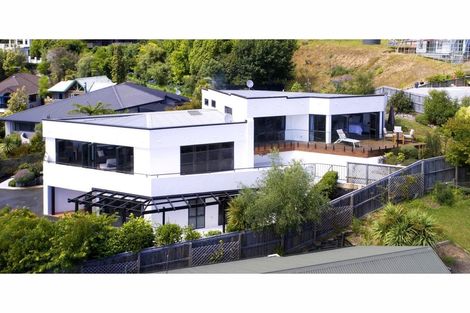 Photo of property in 16 Windleborn Place, Richmond, 7020