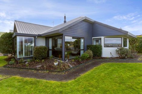 Photo of property in 9 Kahurangi Drive, Rangatira Park, Taupo, 3330