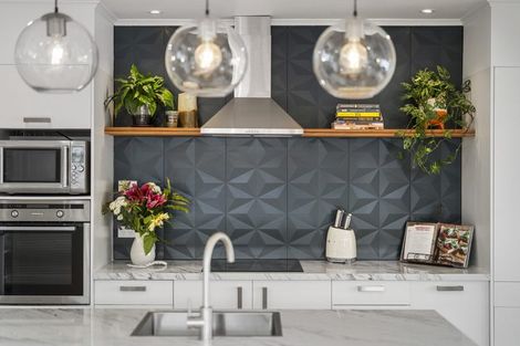 Photo of property in 110 Everitt Crescent, Whangamata, 3620