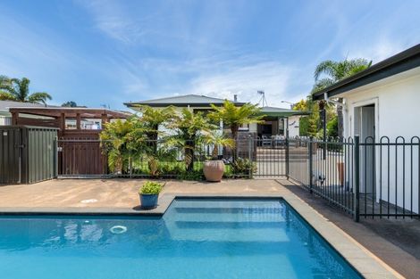 Photo of property in 8 Forsyth Street, Taradale, Napier, 4112