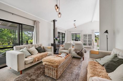 Photo of property in 414 Kaipara Coast Highway, Helensville, Kaukapakapa, 0871