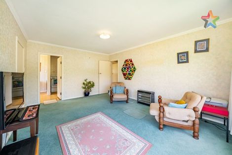 Photo of property in 12 Larsen Crescent, Tawa, Wellington, 5028