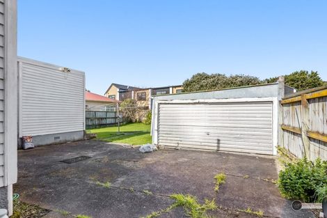 Photo of property in 38 Hall Crescent, Epuni, Lower Hutt, 5011