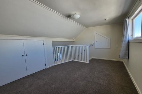 Photo of property in 23 Milton Street, Berhampore, Wellington, 6023