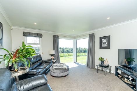 Photo of property in 3 Olly Close, Grandview Heights, Hamilton, 3200