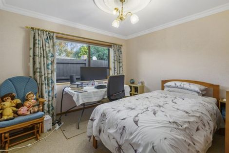 Photo of property in 7 Ashburn Lane, Awapuni, Palmerston North, 4412