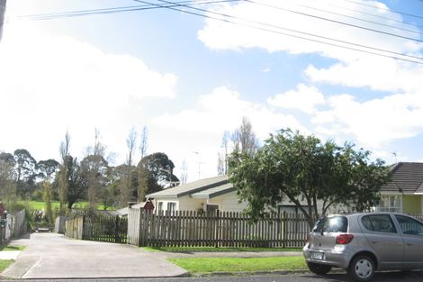 Photo of property in 1/24 Ennis Avenue, Pakuranga Heights, Auckland, 2010