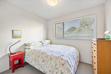 Photo of property in 74a Beauchamp Street, Karori, Wellington, 6012