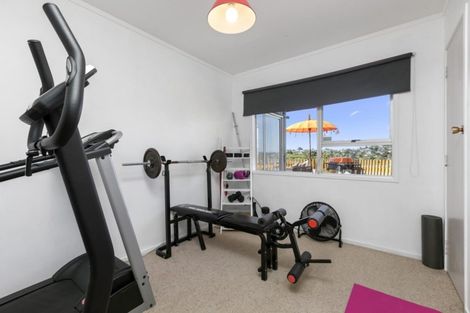 Photo of property in 16 Elmes Place, Matua, Tauranga, 3110