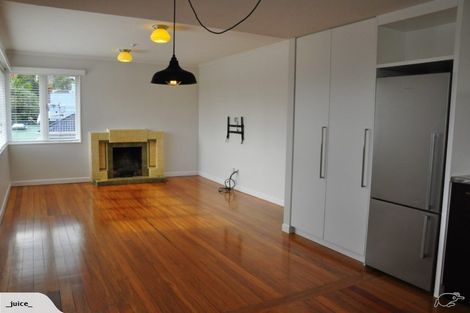 Photo of property in 2/4-6 Calliope Road, Devonport, Auckland, 0624