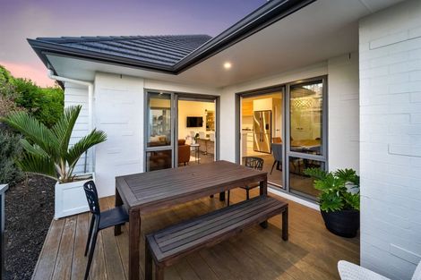 Photo of property in 96 Arran Point Parade, Orewa, 0931