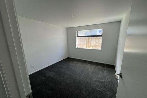 Photo of property in 1 Wheeler Place, Upper Vogeltown, New Plymouth, 4310