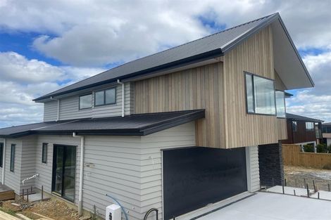 Photo of property in 3 Taku Close, Long Bay, Auckland, 0630