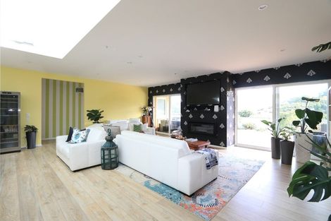 Photo of property in 55 Ruthven Road, Wainuiomata, Lower Hutt, 5014