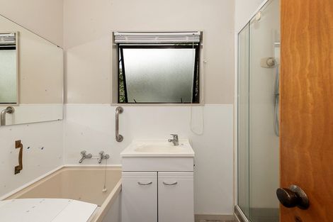 Photo of property in 10a Pukeko Place, Te Kowhai, Hamilton, 3288