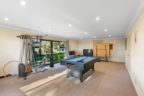 Photo of property in 249 Tararua Road, Levin, 5571