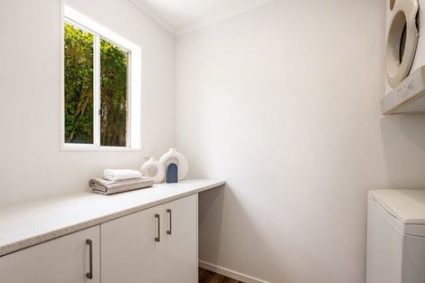 Photo of property in 5 Atherstone Lane, Belmont, Lower Hutt, 5010
