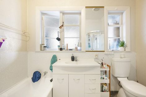 Photo of property in 3 Tacy Street, Kilbirnie, Wellington, 6022