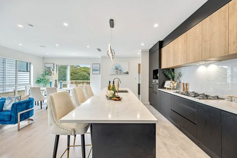 Photo of property in 3 Pae Lane, Flat Bush, 2019